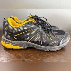 Men's Starters - Black and Yellow Running Shoes - Size 12